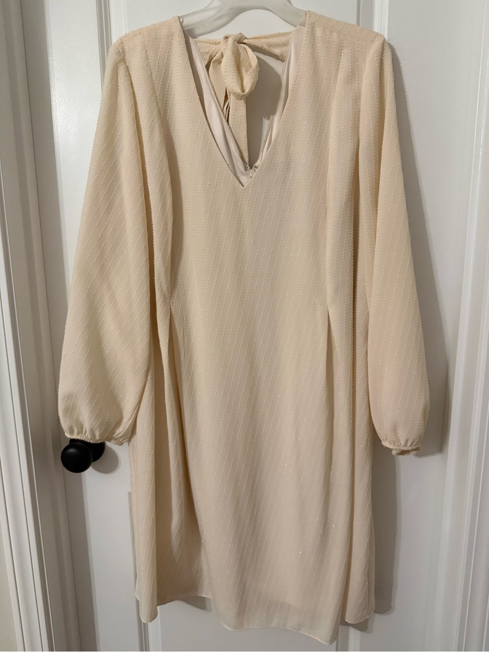 INC International Concepts Cream Long-Sleeve V-Neck Tie-Back Dress